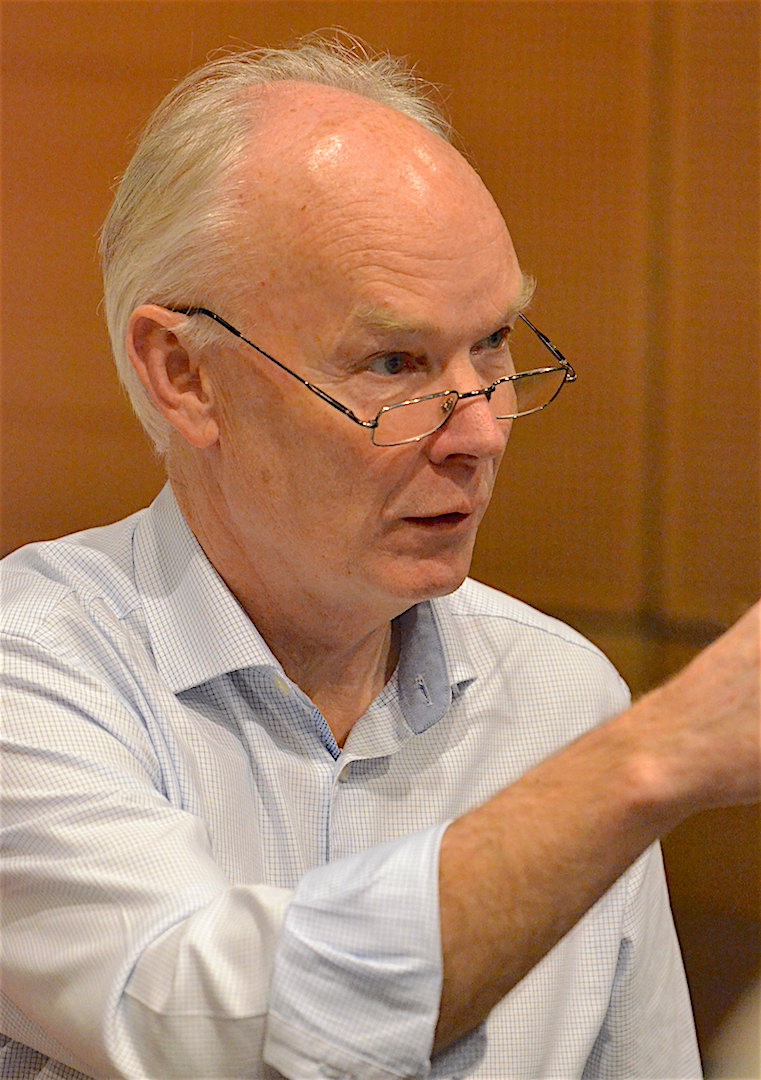 Per Olaf Lundteigen.